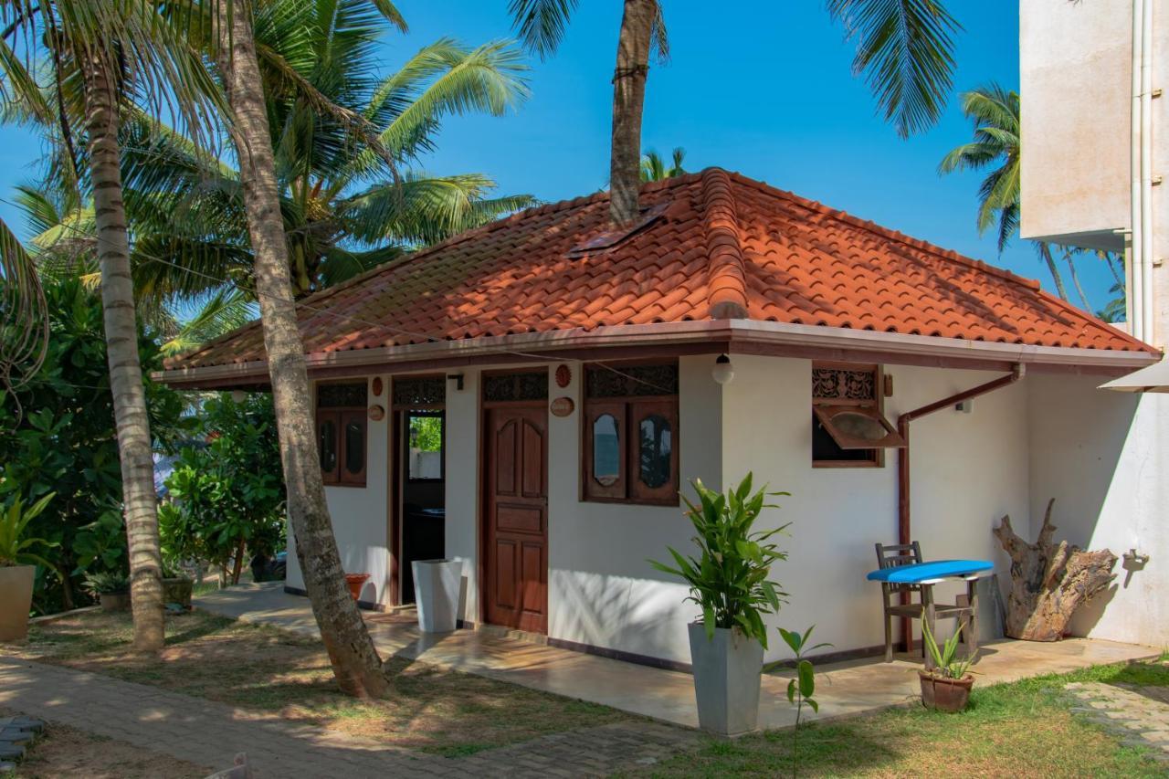 Aussie Swiss Weligama Hotel Exterior foto