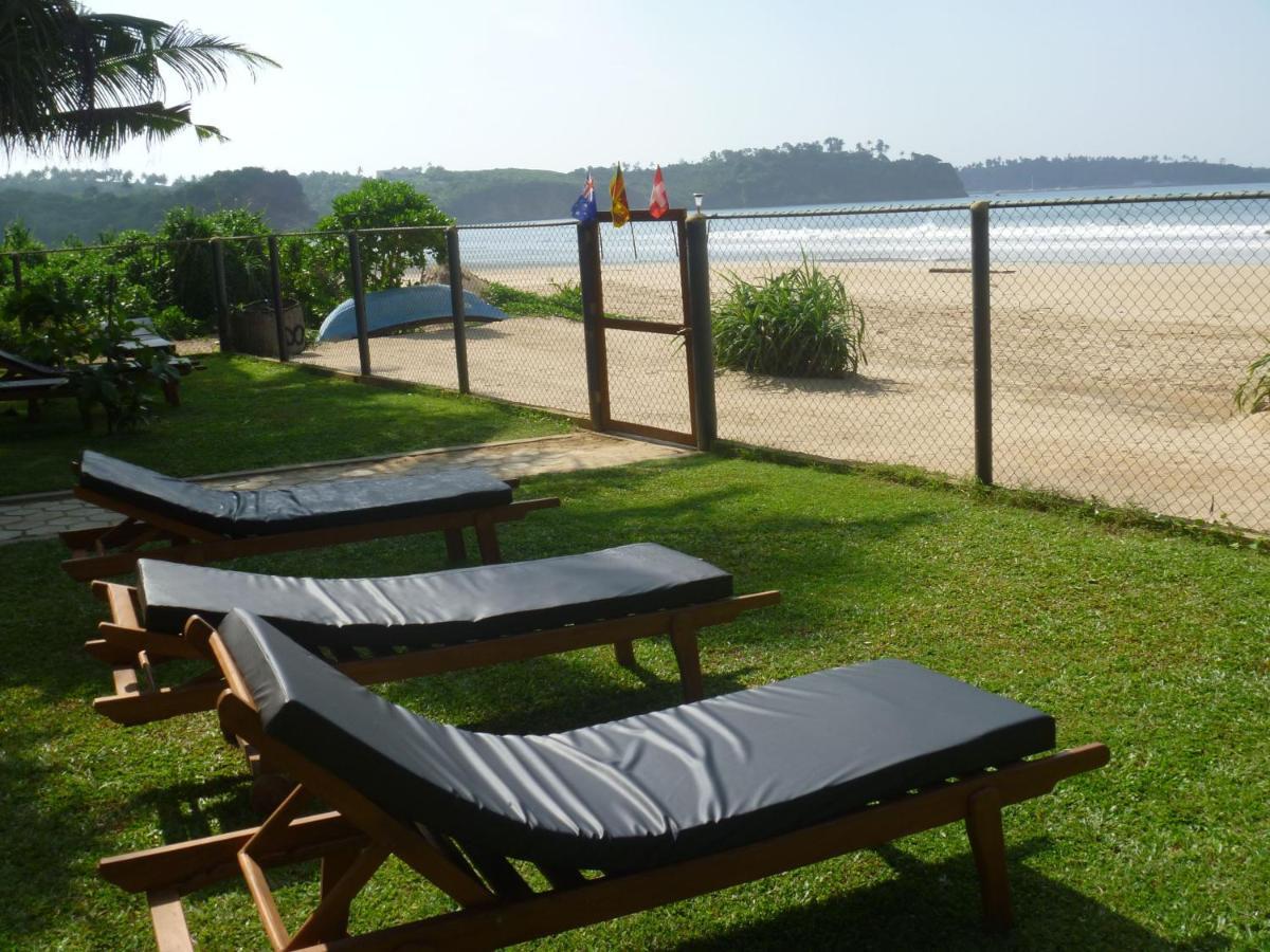 Aussie Swiss Weligama Hotel Exterior foto
