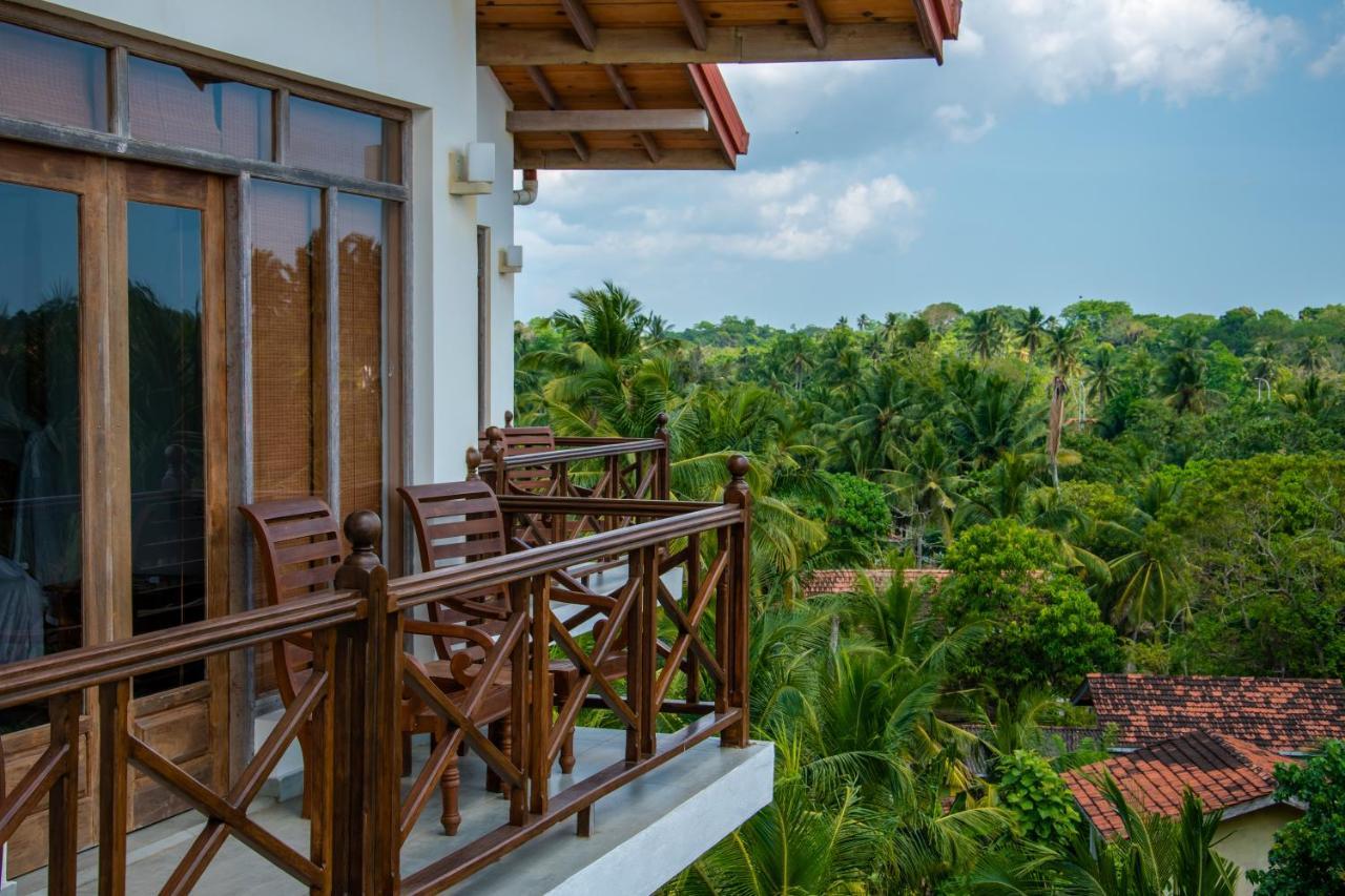 Aussie Swiss Weligama Hotel Exterior foto